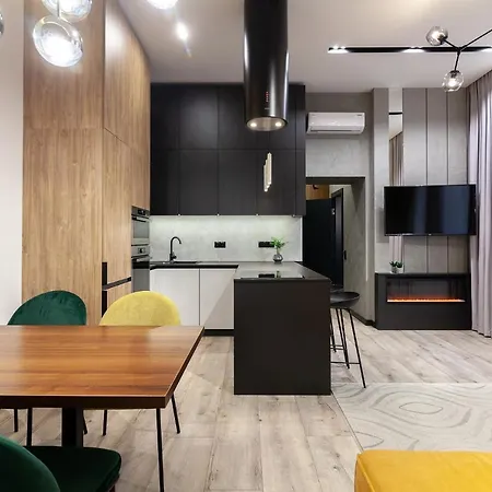 Royal Vip On Leontovicha 5