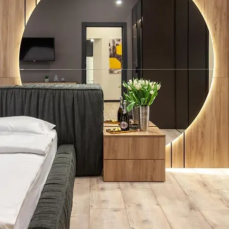 Royal Vip On Leontovicha 5 * Lviv