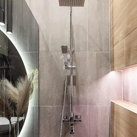 Royal Vip On Leontovicha 5