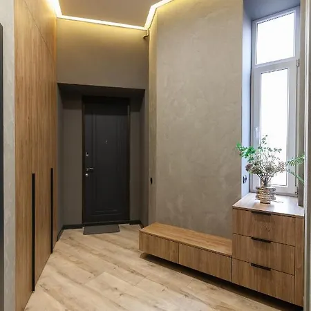 Royal Vip On Leontovicha 5 Daire Lviv