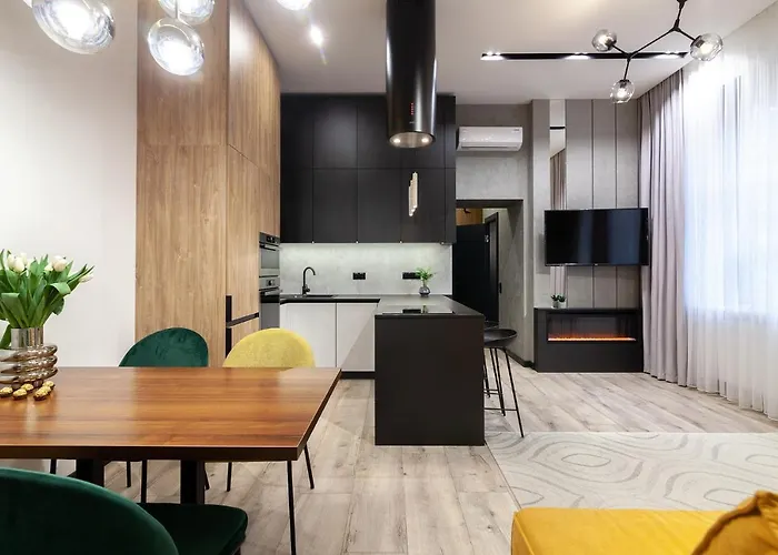 Royal Vip On Leontovicha 5