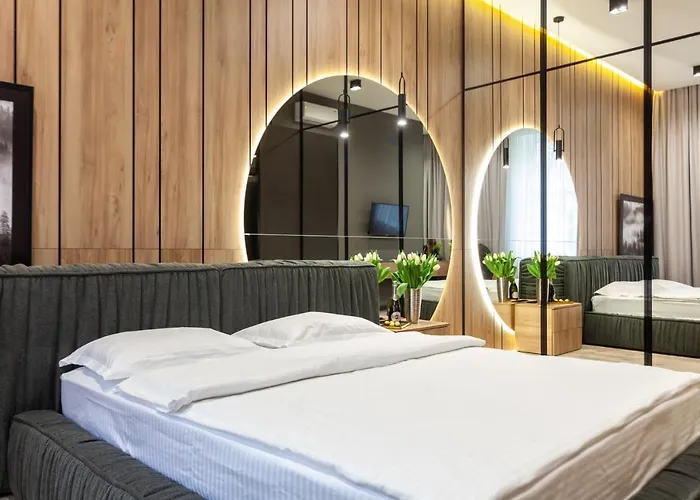 Royal Vip On Leontovicha 5