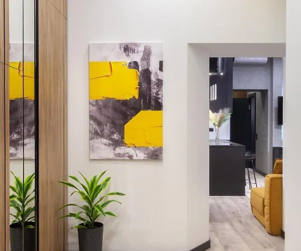 Royal Vip On Leontovicha 5 Leópolis